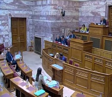 H ψηφοφορία - παρωδία για τον κώδικα των δικηγόρων