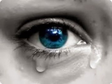 Η ΕΛΛΑΔΑ ΤΩΝ ΠΟΛΛΩΝ ΔΑΚΡΥΩΝ