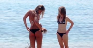 Με ζέστη και ήλιο στις κάλπες και μετά στις παραλίες...