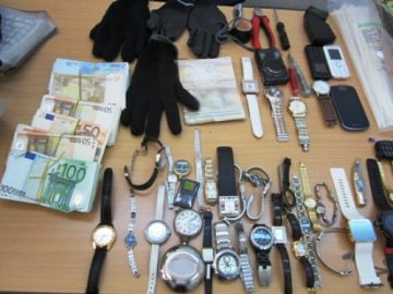 Εξαρθρώθηκε πολυμελής εγκληματική οργάνωση που διέπραττε ληστείες και κλοπές στην Αττική, την Αχαΐα, την Εύβοια και την Κορινθία