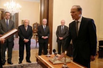 Καθήκοντα και υποχρεώσεις - προσλήψεις του για 1 μήνα Υπουργού;;;