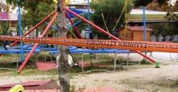 Το Λούνα Πάρκ στην Αργυρούπολη (υπόθεση 2014) μέσα στην έκθεση του κ. Ρακιντζή