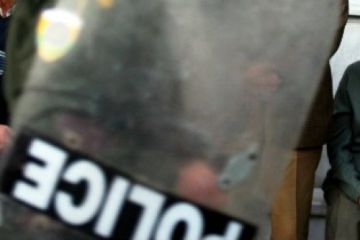 Επέμβαση των ΜΑΤ για να σπάσει η απεργία στη «Γενική Ανακυκλώσεως Α.Ε.»