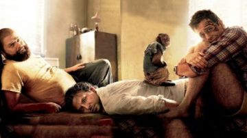 Χριστούγεννα, αλκοόλ και hangover ? Συμβουλές για την επόμενη μέρα