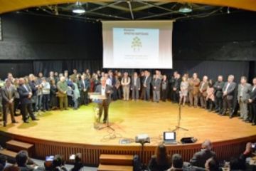 Όλοι ερχόμαστε για να δώσουμε κι όχι για να πάρουμε.