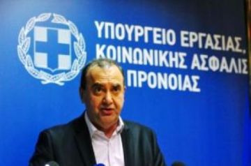 Δ. Στρατούλης: Να ρυθμίσουν τις οφειλές τους, ΟΤΑ και συνεταιρισμοί