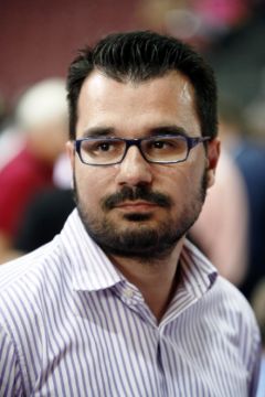 Να τον χαίρεστε...