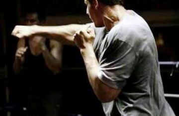 Δήμος Ηλιούπολης και Γιώργος Καπανταϊδάκης