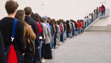 Παράσταση για τα δεδουλευμένα στα κοινωφελή προγράμματα - σήμερα στη 1μμ στο ΥΠΕΣ