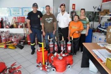 ΣΤΗΡΙΞΗ ΤΟΥ ΣΠΑΥ ΠΡΟΣ ΤΟΥΣ ΦΡΟΥΡΟΥΣ ΤΟΥ ΥΜΗΤΤΟΥ