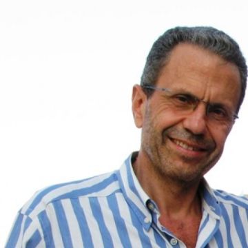 Συγκρίσεις βιογραφικών VIP?s