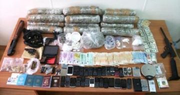 Εξαρθρώθηκε εγκληματική ομάδα που διακινούσε ναρκωτικά σε διάφορες περιοχές της Αττικής
