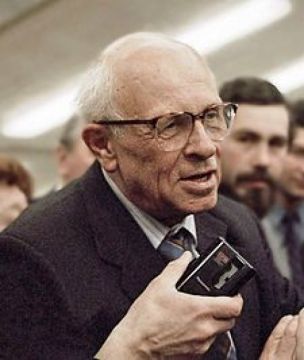 Αντρέι Ζαχάρωφ (14.12.1989)