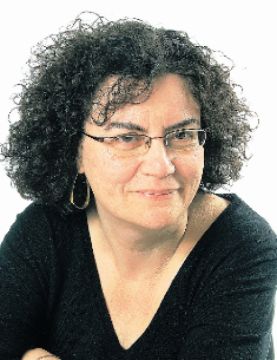 Νάντια Βαλαβάνη: Το Δημόσιο θα καταβάλλει ενοίκιο στον εαυτό του με χαράτσι 600 εκατ. ευρώ