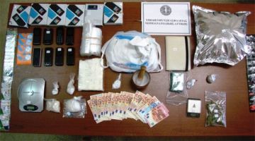 Συνελήφθησαν στην Καισαριανή για διακίνηση ναρκωτικών ουσιών