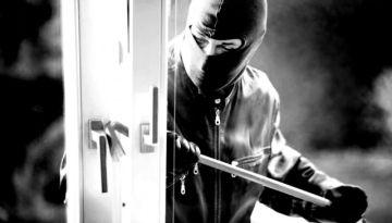 Εξαρθρώθηκε εγκληματική ομάδα, τα μέλη της οποίας διέπρατταν διαρρήξεις-κλοπές από οικίες στα Νότια προάστια