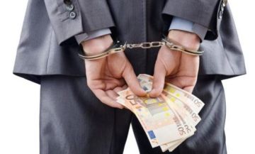 Σύλληψη δικηγόρου για απάτη με πλαστή διαθήκη, ύψους 1,1 εκατ. 