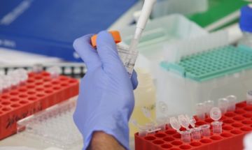 Μεγάλες ελπίδες για τους ασθενείς με καρκίνο του πνεύμονα γεννά η κατά προτεραιότητα εξέταση από τον FDA του θεραπευτικού συνδυασμού του pembrolizumab με χημειοθεραπεία, ως θεραπεία πρώτης γραμμής