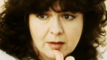 Σε κρίσιμη κατάσταση στο νοσοκομείο η Αρλέτα