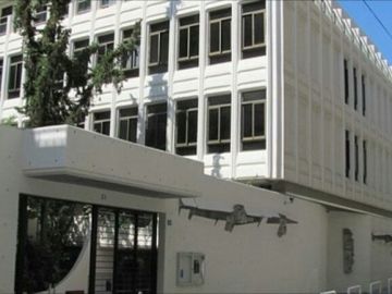 Εμπρηστική επίθεση στο Γαλλικό Ινστιτούτο