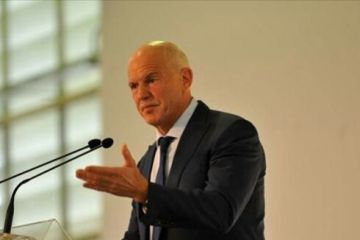 Πρόεδρος της Σοσιαλιστικής Διεθνούς επανεξελέγη ο Γιώργος Παπανδρέου