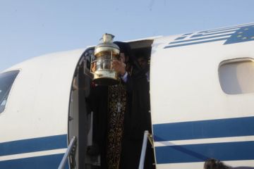 Άγιο Φως: Η ΠΟΑΣΥ προσφέρθηκε να αναλάβει το κόστος μεταφοράς του