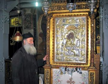 Ο Βύρωνας υποδέχεται την εικόνα της Θεοτόκου ''Άξιον Εστί''