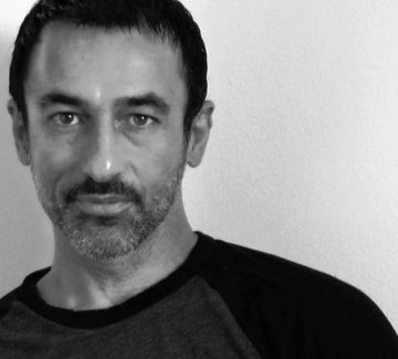 Κάηκε ολοσχερώς το διαμέρισμα του χορογράφου Δημήτρη Παπαϊωάννου στο Παγκράτι