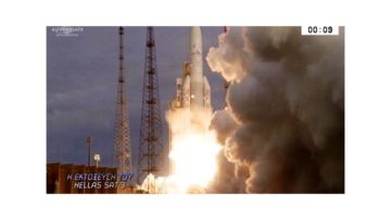 Ιστορική στιγμή: Η εκτόξευση του ελληνικού δορυφόρου Hellas Sat 3 - ΒΙΝΤΕΟ