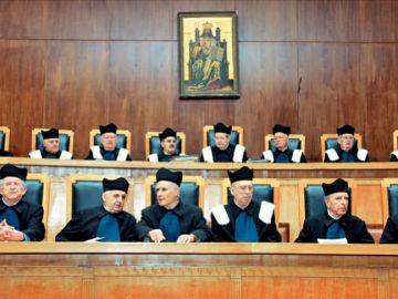 Εργασιακή ομηρία και με τη «βούλα» του Άρειου Πάγου.