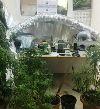 Εντοπίσθηκε πλήρως εξοπλισμένο εργαστήριο υδροπονικής καλλιέργειας δενδρυλλίων κάνναβης στο Ελληνικό