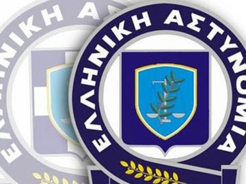 Άρπαξαν περιπολικό της ασφάλειας στο Π. Φάληρο