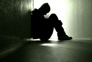 «Βροχή» οι καταγγελίες για τη δασκάλα στον Άλιμο: Βασανίζει τα παιδιά μας