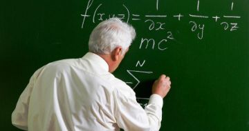 Σαρωτικές αλλαγές σε Γυμνάσια - Λύκεια: Τι θα ισχύσει για τις απουσίες και την διαγωγή