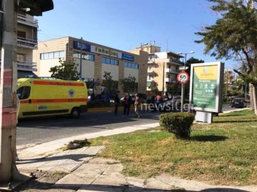 Σοβαρό τροχαίο στην Ηλιούπολη – Στο νοσοκομείο ένα παιδί κι ένας ενήλικας 