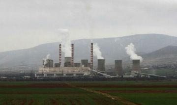 Φεύγουν από τη ΔΕΗ εκατοντάδες εργαζόμενοι. Γίνονται υποχρεωτικά ιδιωτικοί υπάλληλοι. Ελάχιστες οι εθελούσιες έξοδοι