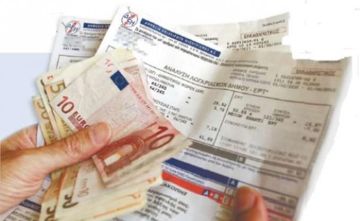 Πώς δεν θα χάσετε την έκπτωση 15% στη ΔΕΗ, λόγω ΕΛΤΑ
