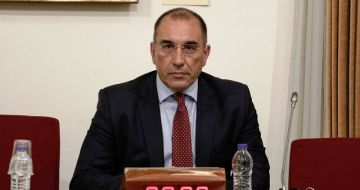 Έκλεψαν το αυτοκίνητο του βουλευτή Δημήτρη Καμμένου από το Παλαιό Φάληρο