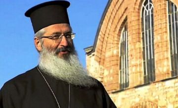 Μητροπολίτης Άνθιμος σε Αμβρόσιο: «Ο ''άθεος'' πρωθυπουργός μίλησε με περισσότερη ανθρωπιά»