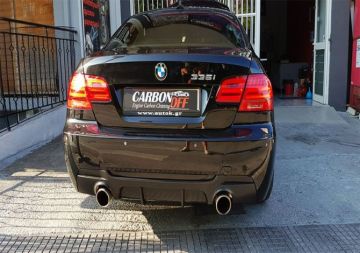 H BMW E92 335 TWIN TURBO στο κέντρο εξυπηρέτησης CarbonOff