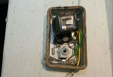 Ανοιχτή «πληγή» οι ρευματοκλοπές -  Εντοπίζονται ακόμα και σε βίλες!