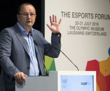 Σοκ στο παγκόσμιο μπάσκετ! «Έφυγε» ο γενικός γραμματέας της FIBA