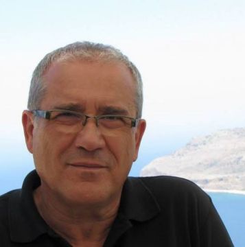 Ηλιούπολη: «Έξυπνη πόλη» με «έξυπνους πολίτες» και έξυπνες Δημοτικές Παρατάξεις! (Τι θα γίνουμε με τόσους έξυπνους γύρω μας;) του Βασίλη Μπρατσιάκου