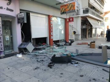 Βομβάρδισαν τα ξημερώματα ΑΤΜ στον Άλιμο 