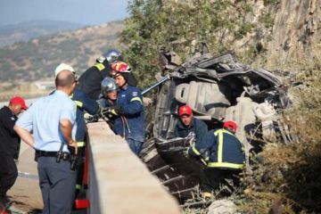Τραγικός απολογισμός των γιορτών: 35 θάνατοι σε τροχαία