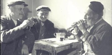 Η αξιοπρέπεια της φτώχειας και η αναξιοπρέπεια του πλούτου (Βαγγέλης Στεργιόπουλος)