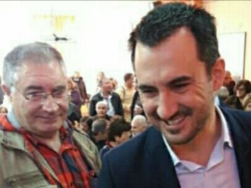 Χαρίτσης: Επιστρέφουν στους δήμους περισσότεροι από 500 σχολικοί φύλακες