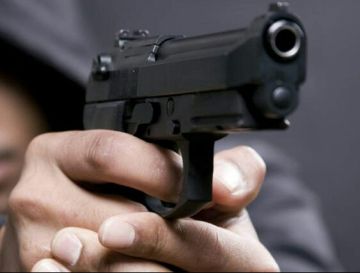 Ένοπλη ληστεία μέρα μεσημέρι στην Ηλιούπολη