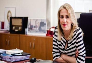 H Ρένα Δούρου στην Ηλιούπολη.