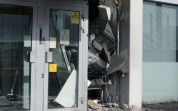 Μπαράζ επιθέσεων σε ΑΤΜ τα ξημερώματα